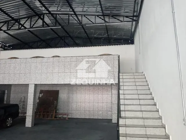 Loja com 370m², para alugar, no bairro Km 18 em Osasco