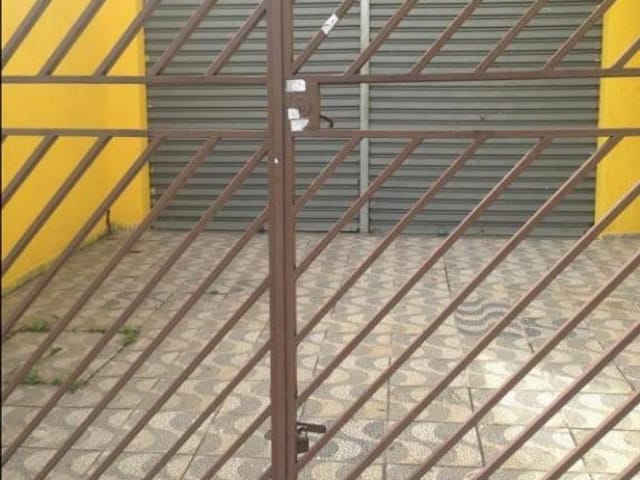 Salão com 300m², à venda ou para alugar, no bairro Santa Teresinha em São Paulo