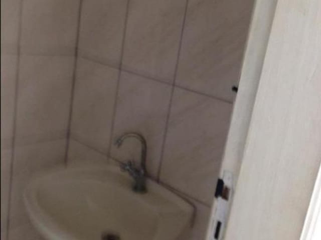 Salão com 300m², à venda ou para alugar, no bairro Santa Teresinha em São Paulo