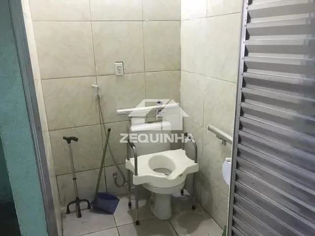 Salão com 150m², para alugar, no bairro Jardim Represa em Santana De Parnaiba