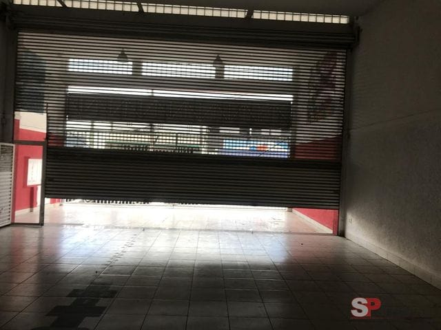 Salão para alugar, no bairro Vila Santa Teresa (Zona Leste) em São Paulo