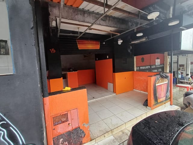 Foto do Loja - Salão para venda e locação, 25 m² Cohab V- Carapicuíba/SP | Collina Imóveis