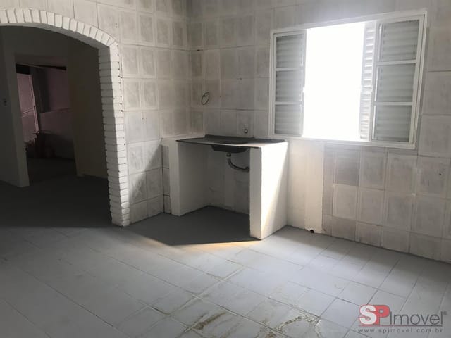 Salão à venda, no bairro Vila Carrão em São Paulo
