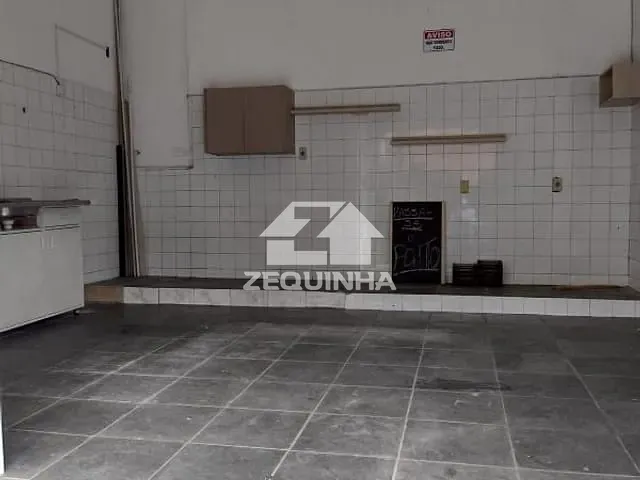 Salão com 35m², para alugar, no bairro Santa Maria em Osasco