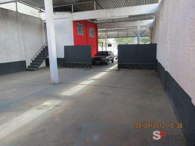 Salão à venda, no bairro Cumbica em Guarulhos