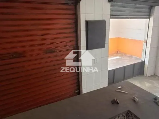 Salão com 45m², para alugar, no bairro Jardim Ivana em São Paulo
