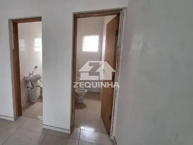 Salão com 143m², para alugar, no bairro Helena Maria em Osasco