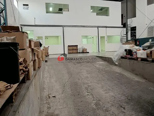 Loja para alugar, no bairro Nova Gerti em São Caetano do Sul