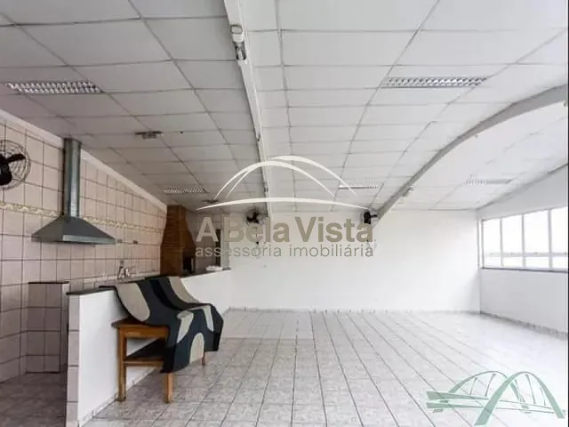 Loja com 1055m², para alugar, no bairro Santo Antônio em Osasco