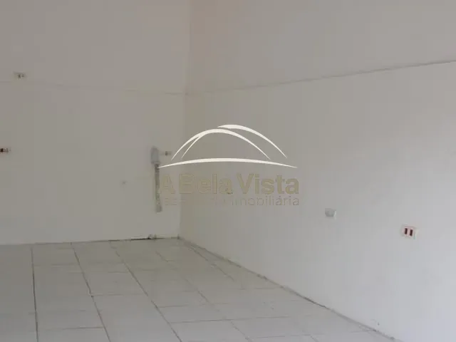 Loja com 140m², para alugar, no bairro Umuarama em Osasco