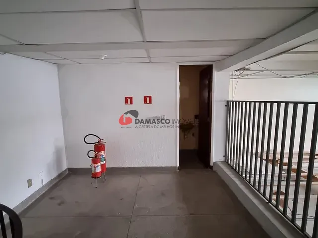 Loja para alugar, no bairro Nova Gerti em São Caetano do Sul