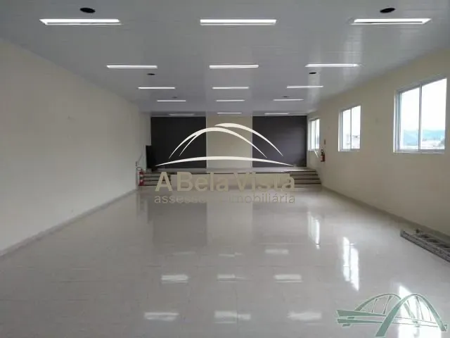 Loja com 300m², à venda, no bairro Mutinga em Osasco
