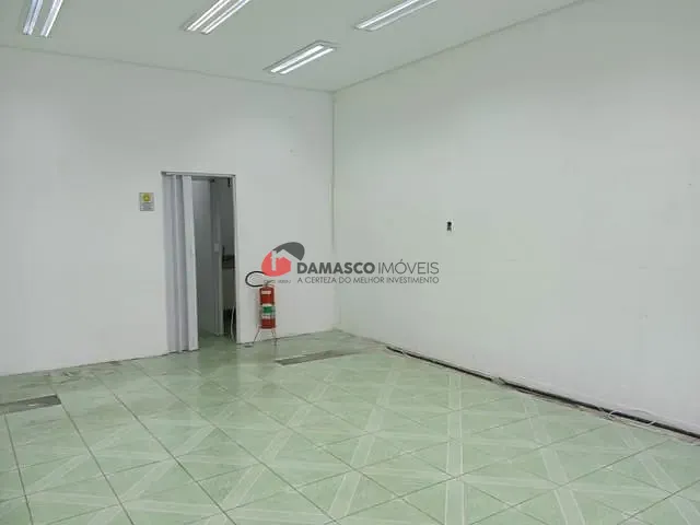 Loja com 57m², para alugar, no bairro Santa Maria em São Caetano do Sul
