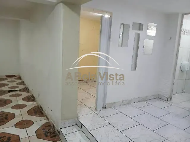 Loja com 300m², para alugar, no bairro Vila Osasco em Osasco