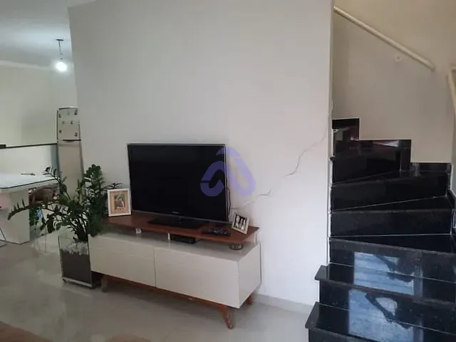 Sobrado com 100m² 2 quartos e 3 banheiros, à venda, no bairro Vila Esperança em São Paulo