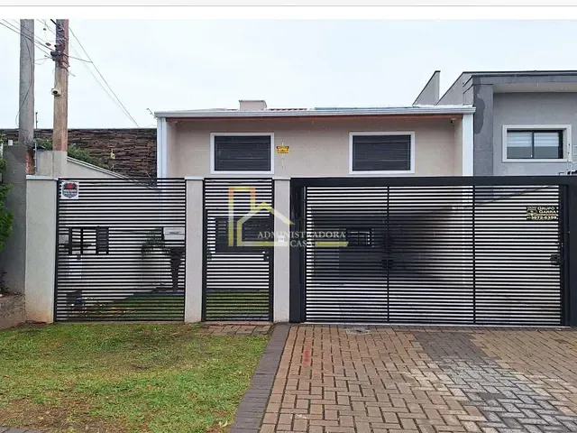 Sobrado com 350m² 4 quartos e 6 banheiros, à venda, no bairro Hauer em Curitiba