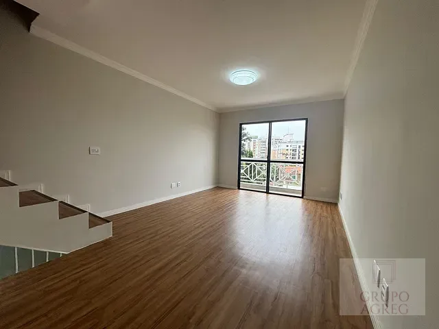 Sobrado 2 quartos e 2 banheiros, à venda, no bairro Vila São Silvestre em São Paulo