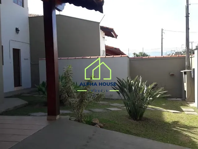 Sobrado com 450m² 3 quartos e 3 banheiros, à venda ou para alugar, no bairro Jardim Residencial Doutor Lessa em Pindamonhangaba