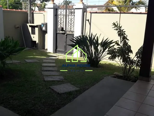 Sobrado com 450m² 3 quartos e 3 banheiros, à venda ou para alugar, no bairro Jardim Residencial Doutor Lessa em Pindamonhangaba
