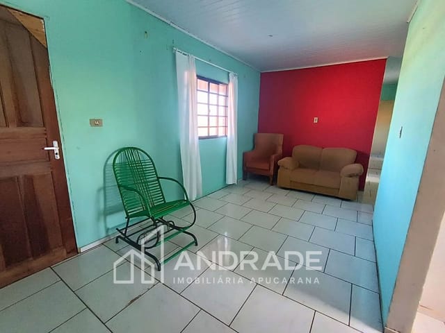 Sobrado com 300m² 4 quartos e 1 banheiro, à venda, no bairro Residencial Italia em Apucarana