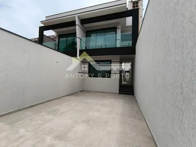 Sobrado com 150m² 3 quartos e 4 banheiros, à venda, no bairro Jardim Vila Galvão em Guarulhos