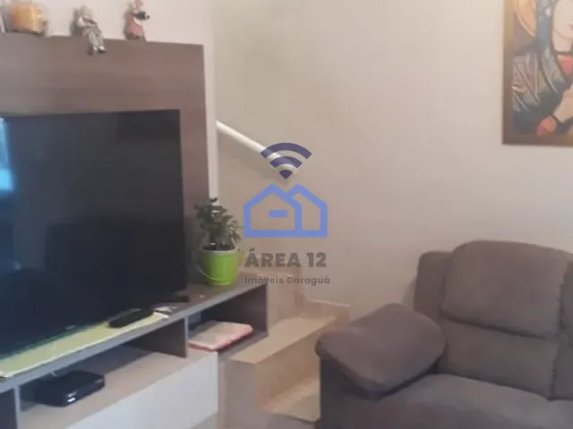 Sobrado com 130m² 4 quartos e 2 banheiros, à venda, no bairro Tinga em Caraguatatuba