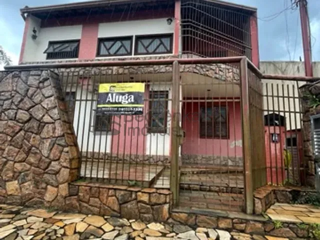 Sobrado 4 quartos e 2 banheiros, para alugar, no bairro Morada da Granja em Barra Mansa