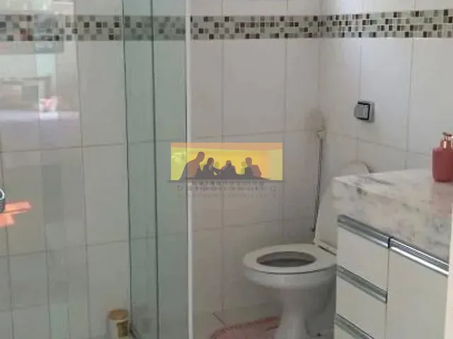 Sobrado com 408m² 1 quarto e 5 banheiros, à venda, no bairro Parque das Indústrias em Paulínia