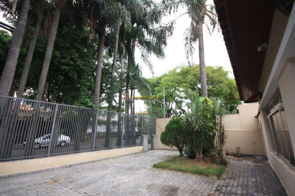 Sobrado à venda e aluguel com 5 quartos, 219m² - Foto 2