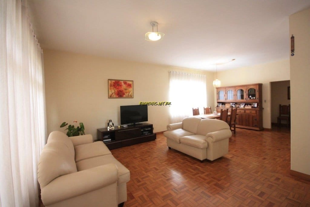 Sobrado à venda e aluguel com 5 quartos, 219m² - Foto 5