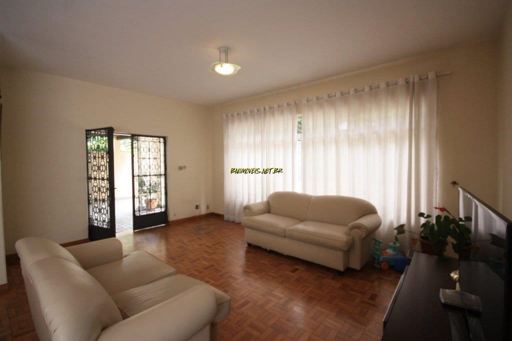Sobrado à venda e aluguel com 5 quartos, 219m² - Foto 3