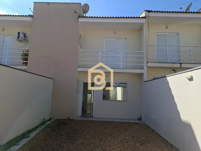 Sobrado 3 quartos e 3 banheiros, para alugar, no bairro Jardim Terramérica III em Americana