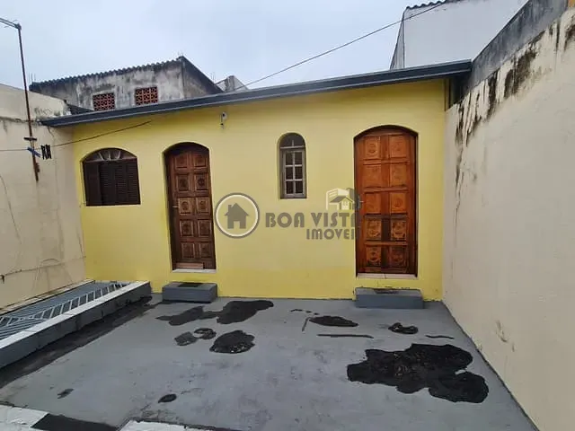 Sobrado com 125m² 4 quartos e 2 banheiros, à venda, no bairro Vila Maluf em Suzano