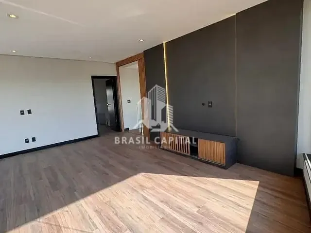 Sobrado 4 quartos e 6 banheiros, à venda, no bairro Alphaville Nova Esplanada em Votorantim