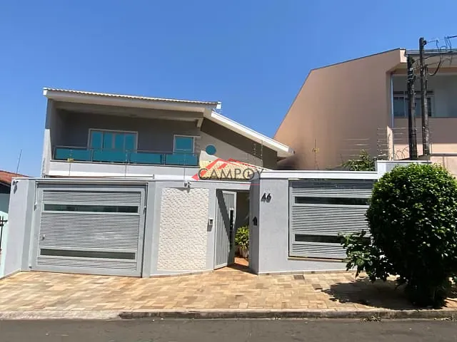 Sobrado com 571m² 4 quartos e 6 banheiros, à venda, no bairro Vila Monte Castelo em Apucarana