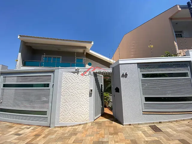 Sobrado com 571m² 4 quartos e 6 banheiros, à venda, no bairro Vila Monte Castelo em Apucarana