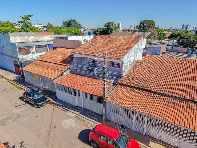 Sobrado com 240m² 4 quartos e 4 banheiros, à venda, no bairro Areal (Águas Claras) em Brasília
