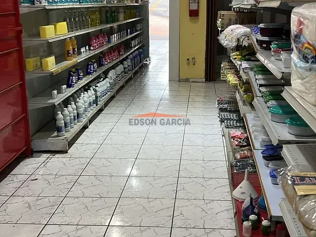 Sobrado 2 quartos e 2 banheiros, à venda, no bairro Parque São Bento em Sorocaba