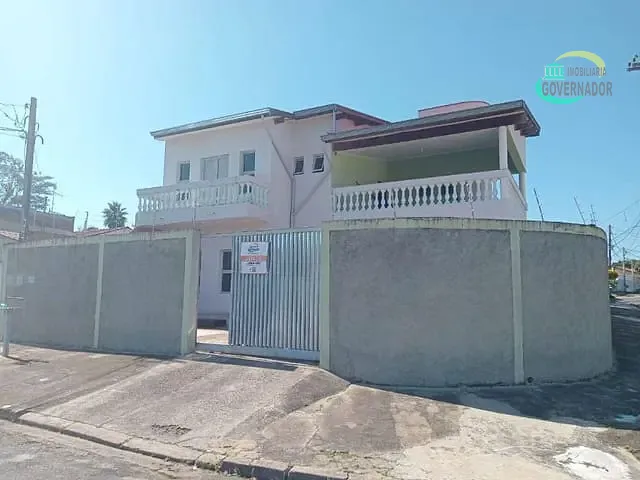 Sobrado com 295m² 3 quartos e 2 banheiros, à venda, no bairro Jardim Eulina em Campinas