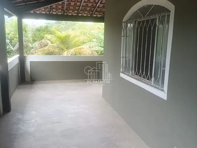 Sobrado com 80m² 1 quarto e 1 banheiro, para alugar, no bairro Parque Recreio Dom Pedro II (Guia de Pacobaíba) em Magé