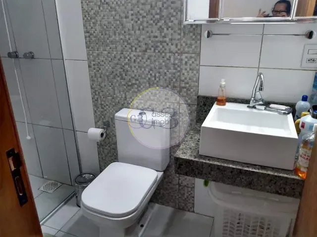 Sobrado 3 quartos e 2 banheiros, à venda, no bairro Centro em Pelotas