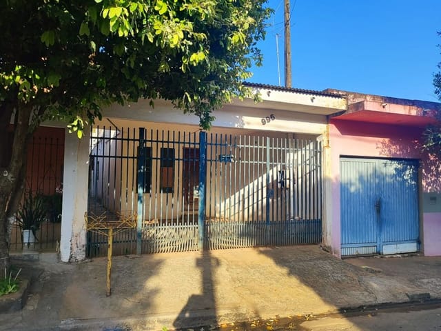 Sobrado com 126m² 3 quartos e 3 banheiros, à venda, no bairro Parque das Nacoes em Birigui
