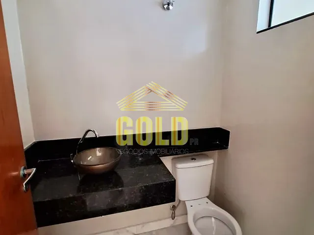 Sobrado com 132m² 3 quartos e 2 banheiros, à venda, no bairro Sabará I em Londrina