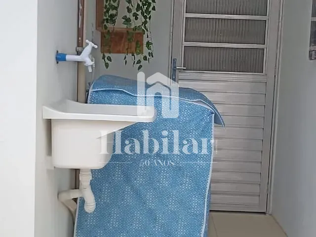 Sobrado com 300m² 14 quartos e 14 banheiros, à venda, no bairro Marivan em Aracaju