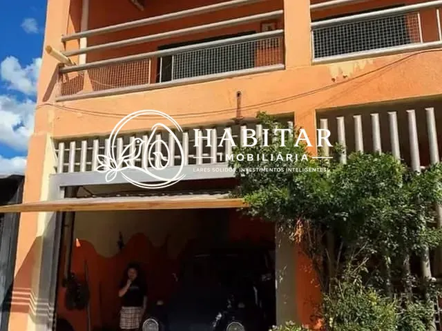 Sobrado 3 quartos e 3 banheiros, à venda, no bairro VITÓRIA RÉGIA em Corumbá