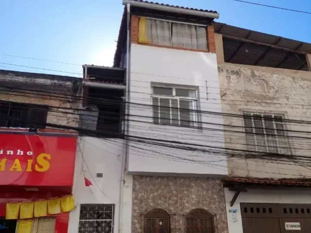 Sobrado 9 quartos e 11 banheiros, à venda, no bairro Tororó em Salvador