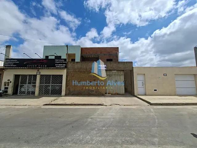 Sobrado com 175m² 3 quartos e 1 banheiro, à venda, no bairro Zabelê em Vitória da Conquista