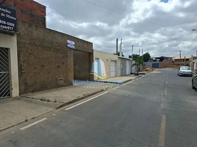 Sobrado com 175m² 3 quartos e 1 banheiro, à venda, no bairro Zabelê em Vitória da Conquista