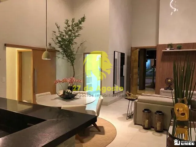 Sobrado com 900m² 5 quartos e 3 banheiros, para alugar, no bairro Gleba Fazenda Palhano em Londrina