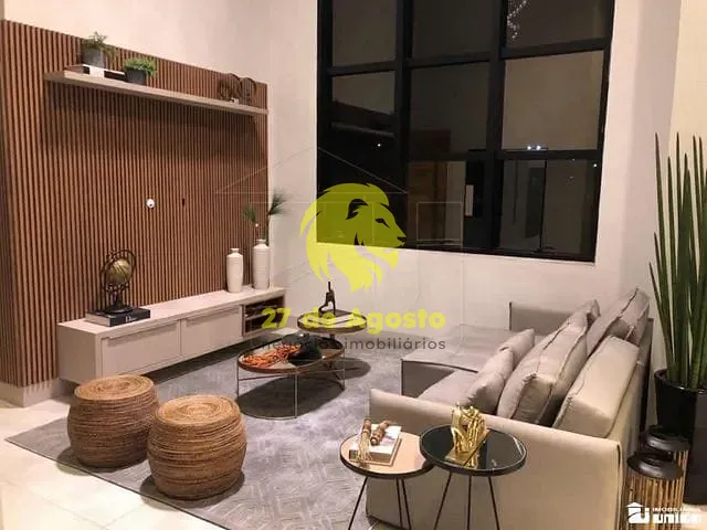 Sobrado com 900m² 5 quartos e 3 banheiros, para alugar, no bairro Gleba Fazenda Palhano em Londrina